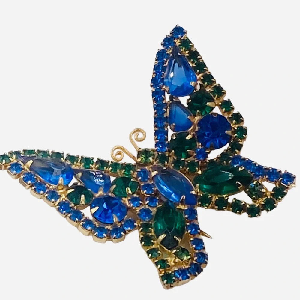 Rare Vintage Kramer Rhinestone Butterfly Fur Clip